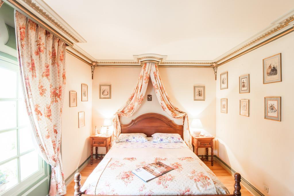 빌레파기우 Le Petit Manoir Des Bruyeres B&B 외부 사진